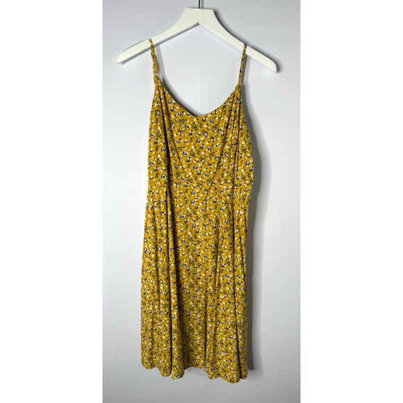 Old Navy Dresses & Skirts - Old Navy XL  Cami Yellow Ditsy Floral Dress Smocked Back Sundress Cottagecore